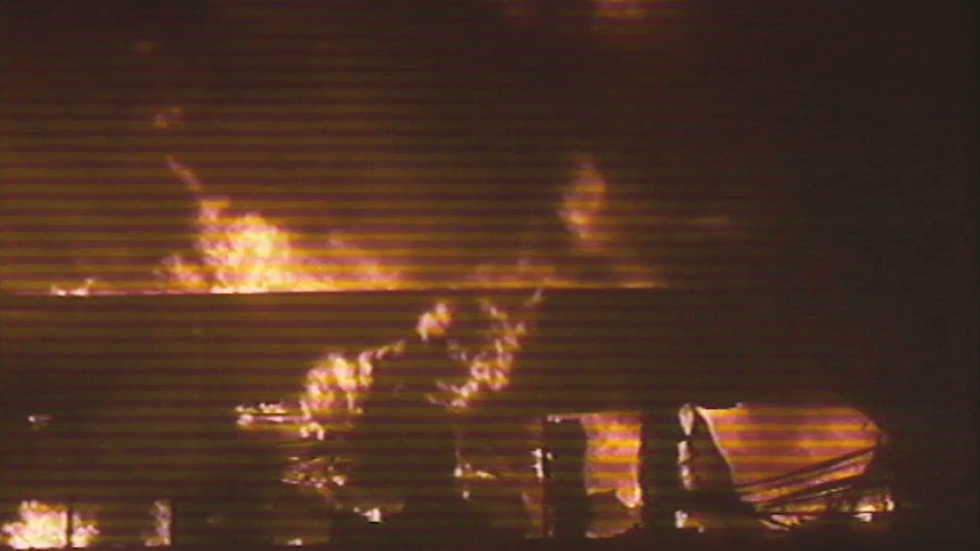 Dutch television item on the Makro fires of December 1986 in Duiven, near Arnhem.